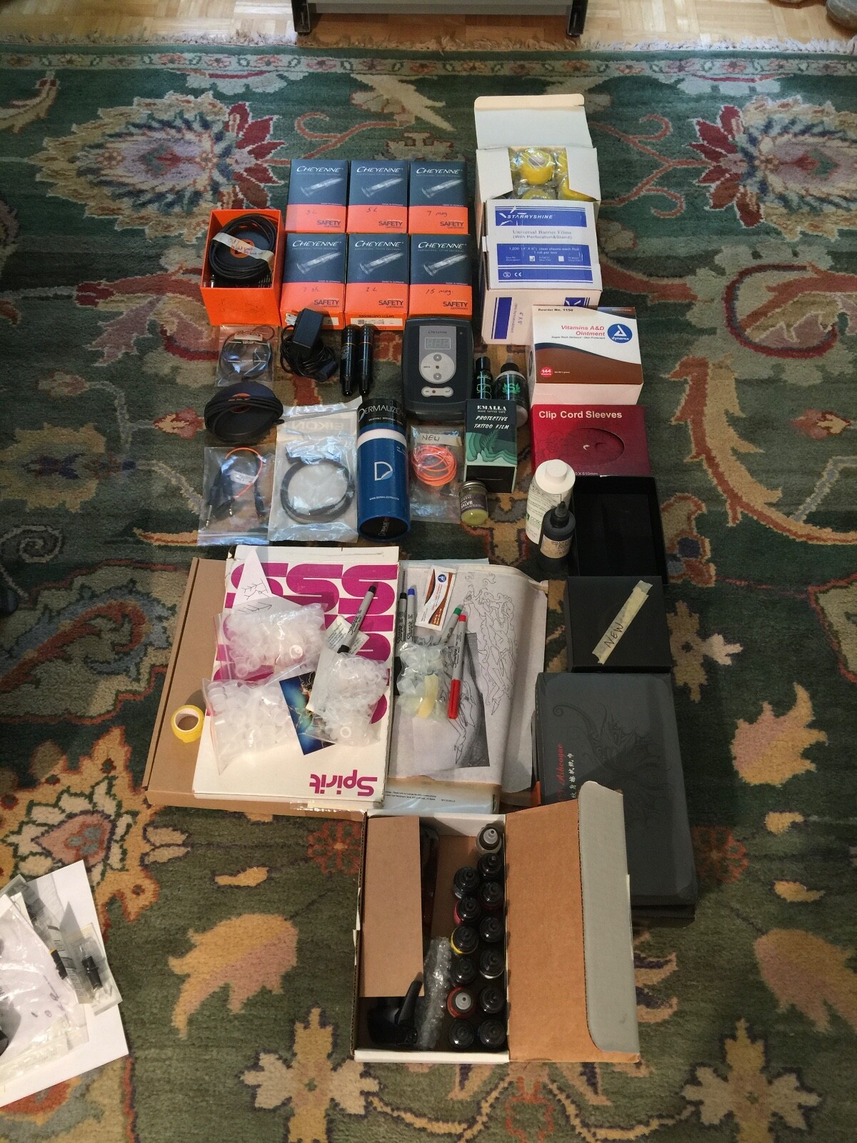 Cheyenne hawk tattoo machine pen, tattoo light table, tattoo supplies