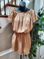 Boutique I Love Women's Rayon Round Neck Long Sleeve Casual Romper Size Medium