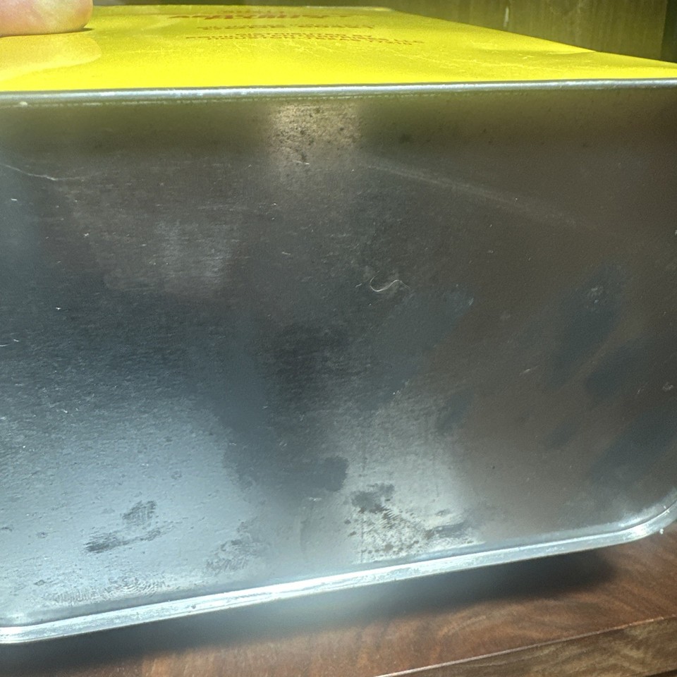 Vintage 1 Gallon Yellow Metal Can Shell Aeroshell Fluid Displays Great ...