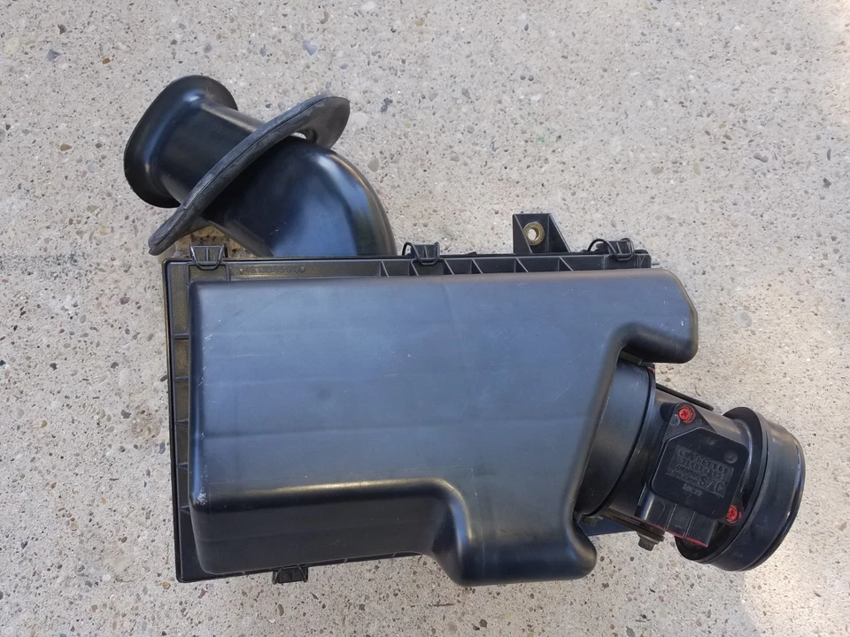 98 ДО 03 JAGUAR XJ8 XJR ДВИГАТЕЛЯ ВОЗДУХОЗАБОРНИК ФИЛЬТР КОРПУС ОЧИСТИТЕЛЬ КОРОБКА MAF ДАТЧИК - Изображение 2 из 4