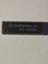 KM44C256AP-10 Samsung 256KX4 4Bit DRAM 100ns 20 Pin PDIP