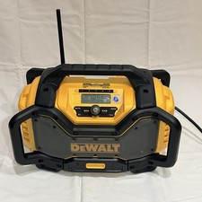 Dewalt DCR025 20V/60V Flexvolt Bluetooth Jobsite Radio Charger Works Great