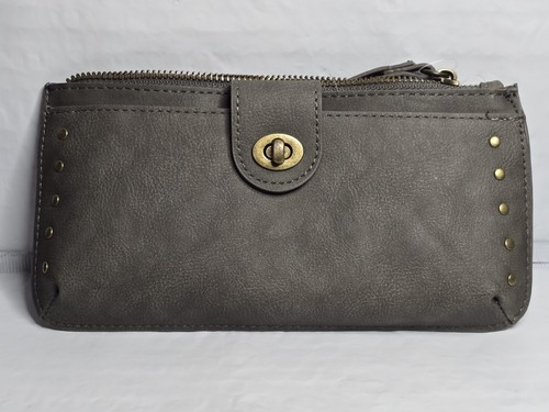 Maurices Wrist Clutch Wallet Zipper New With Tags