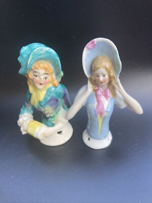 Original Art Deco Porzellan Nadelkissen Half Doll Dame mit Hut x 2 wie repariert