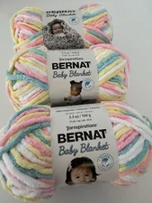 Bernat Baby Blanket Super Bulky Yarn Lot of 3~3.5oz Skeins Pitter Patter 03616