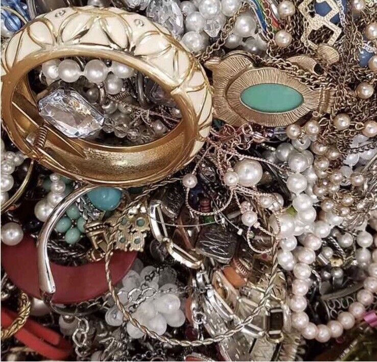 3LB ESTATE Mixed JEWELRY LOT | UNSEARCHED - Vinta… - image 7