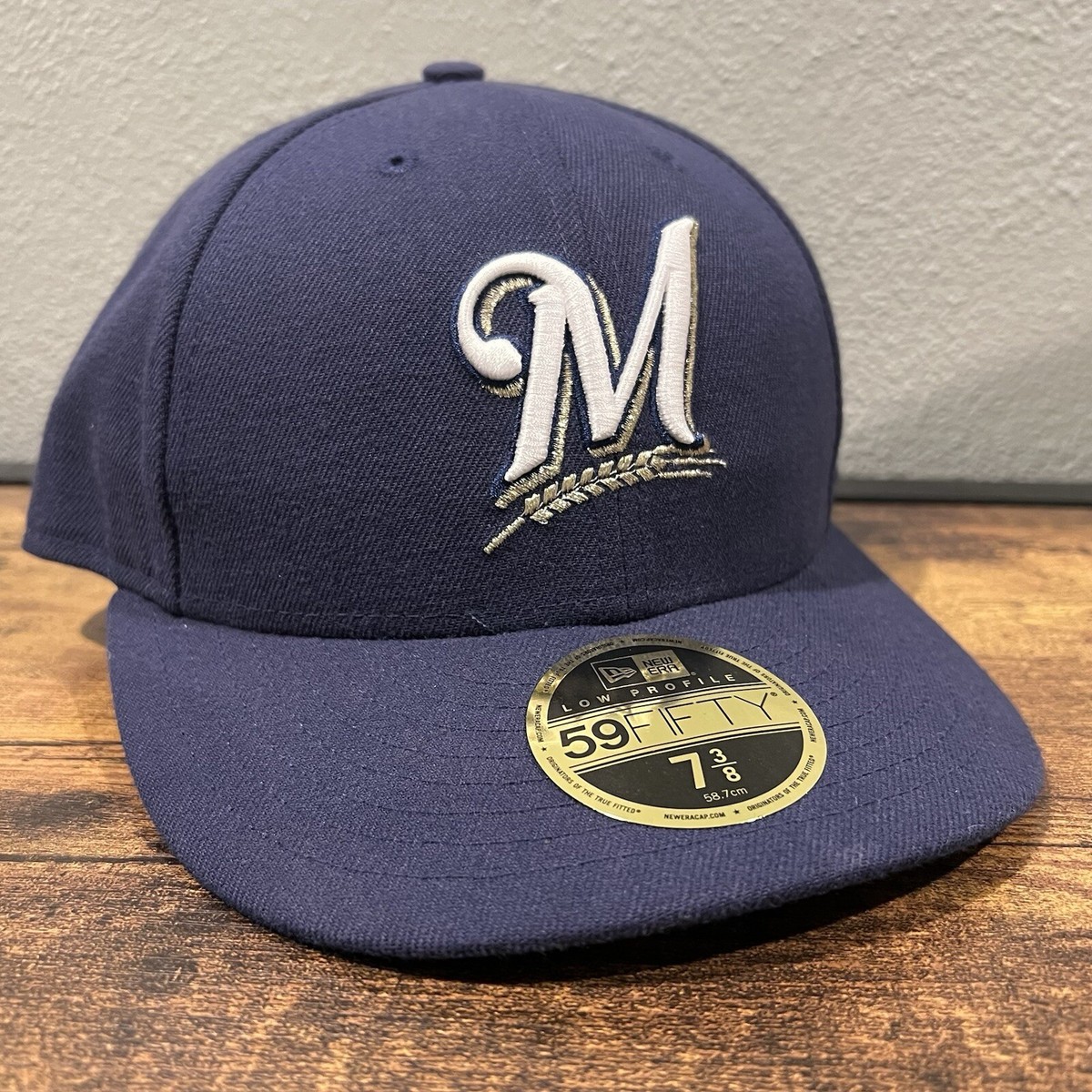 New Era 59Fifty Fitted Hat Milwaukee Brewers 7 3/8 Navy Season Low