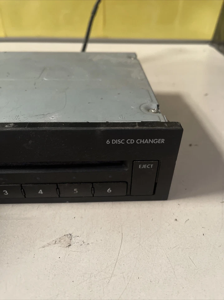 Original VW Gamma V 5 Radio 1J0035186D Fehlt  Code Golf 4 Passat 3B 3BG LCD - Bild 4 von 4