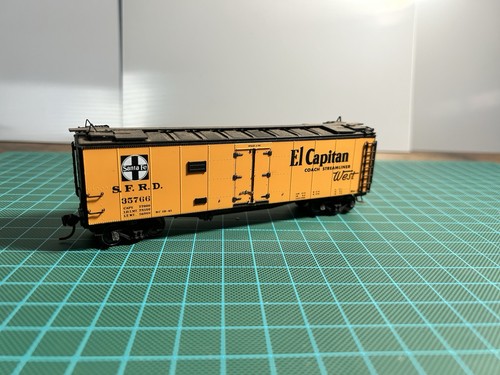 Frigorífico InterMountain escala HO Santa Fe SFRD El Capitán 40' #35766 (185-46102) | Condition: Used