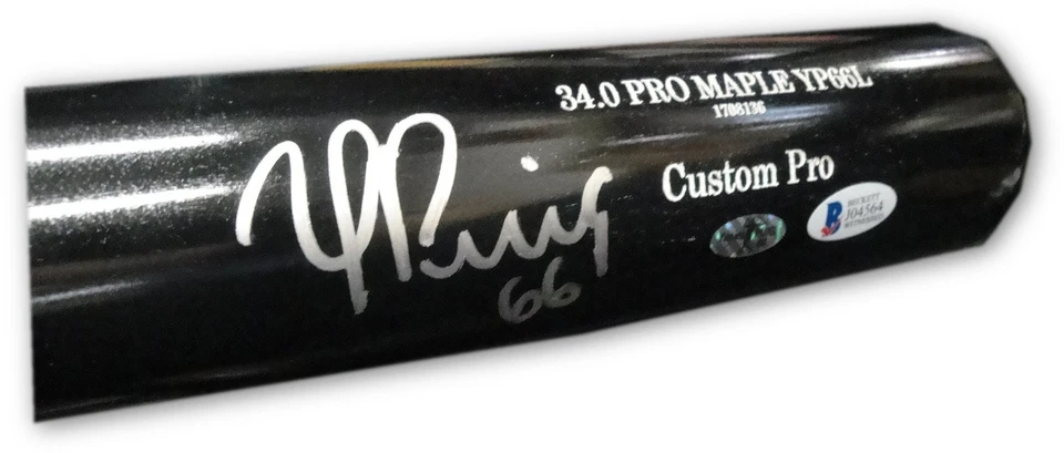 Yasiel Puig Hand Signed Autograph Game Model Old Hickory Baseball Bat Beckett