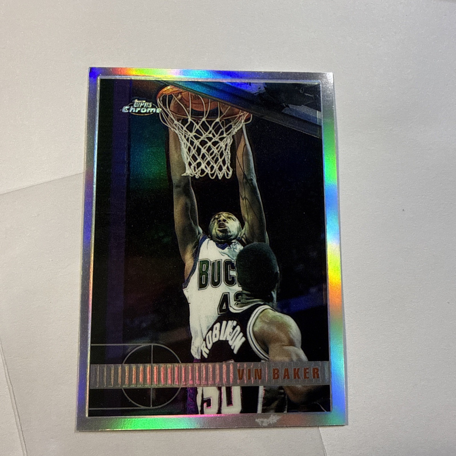 1997/98 Topps Chrome Vin Baker #18 Milwaukee Bucks Refractor Basketball