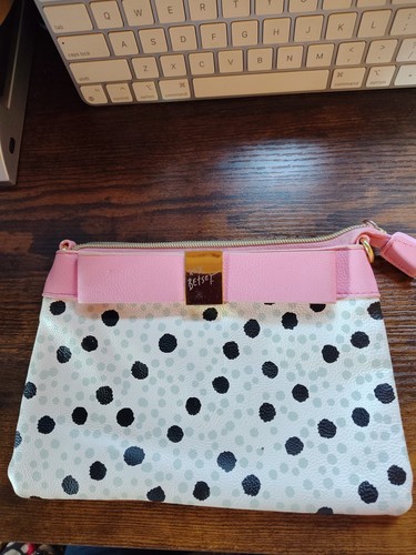 Xox Betset Makeup Bag