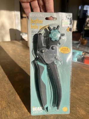 The Beadsmith Rotating Leather Punch 2 2.5 3 3.5 4 4.5MM HOLES