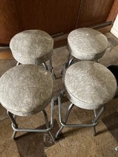 Set Of Four Mid Century Modern Vinyl And Chrome Swivel Stools EX Condition