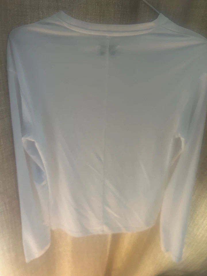 Langarm Oberteil von Weekday XS in weiß - Bild 2 von 2