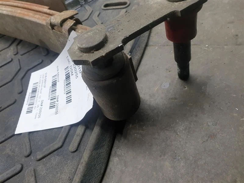 86-88 TOYOTA PICKUP 2.4L RWD MT PASSENGER SIDE REAR LEAF SPRING ASSEMBLY  Foto 3 de 4