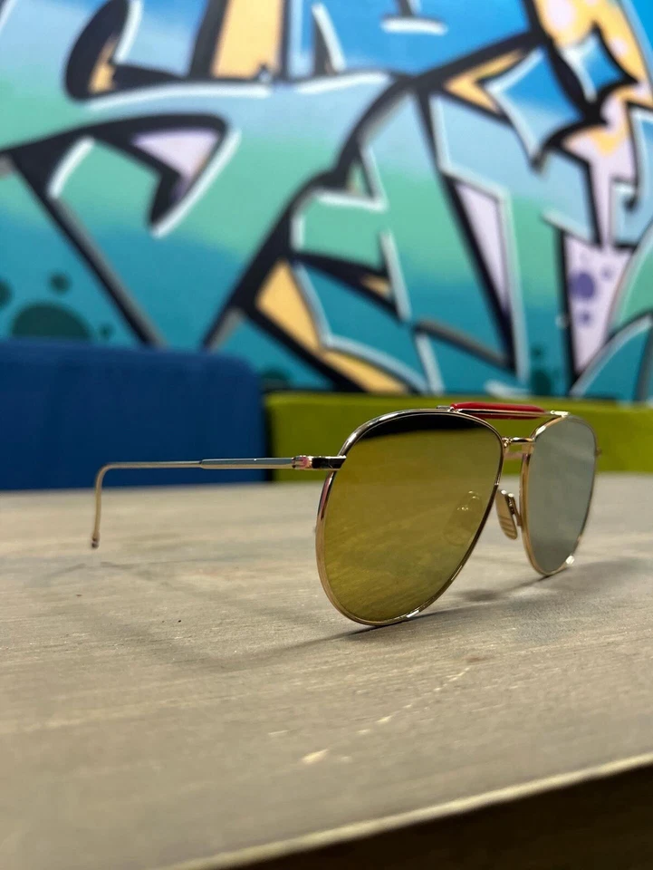 Gafas Thom Browne New York de metal dorado ovaladas doradas espejadas modelo TB 015 Ltd Foto 2 de 4