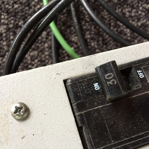 Used D Breaker AIC 10,000 120/240 VAC U 30A with 30A 250V L6-30 - Afbeelding 2 van 11