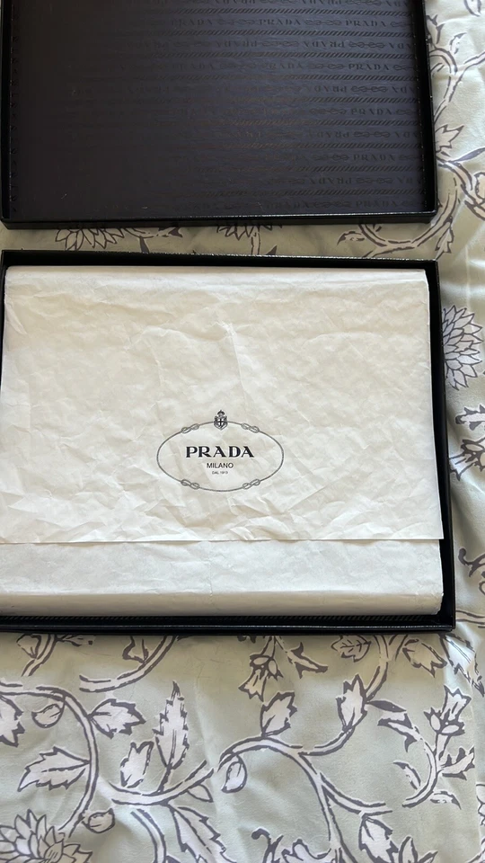 Prada Milano Saffiano Blue Leather iPad Case Rare Vintage Made In Italy - Image 2 of 4