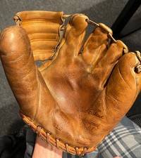 vintage Carl Erskine Brooklyn Dodger Nokona professional model glove