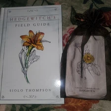 Hedgewitch Botanicals Oracle Set Cards Metaphysical Mind & Body Siolo Thompson 