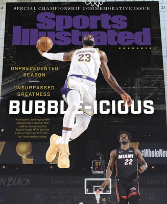 champs sports lebron 16