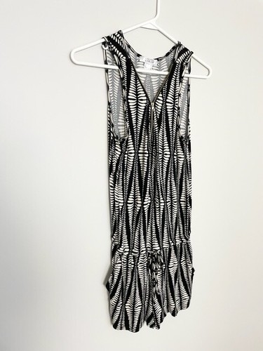 Lascana Venus Women Tank Romper Size XS Black Beige V Neck Zipper Shorts Pockets - Picture 5 of 12
