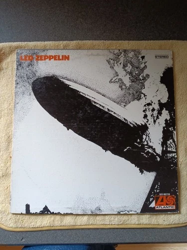 Led Zeppelin I. Vinyl LP Record Album.