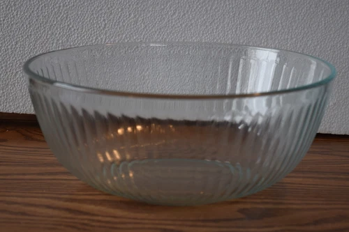 Vintage Pyrex Clear Glass Bowl Ribbed Large 4.5 qt 7404