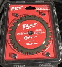Milwaukee 48-40-4062,  1/2 - 1  Steel Pipe Cu...