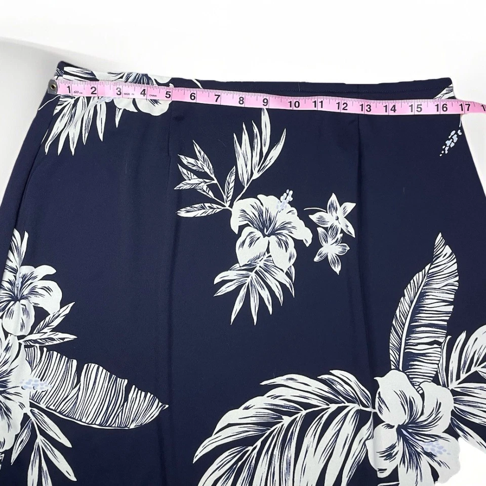 Falda para mujer Axcess azul marino floral - talla L - pequeña doble abertura lateral Foto 4 de 4