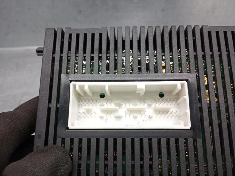 3450192 centralina luci per BMW X3 (E83) 2.0D 2003 5691867 - Immagine 3 di 4