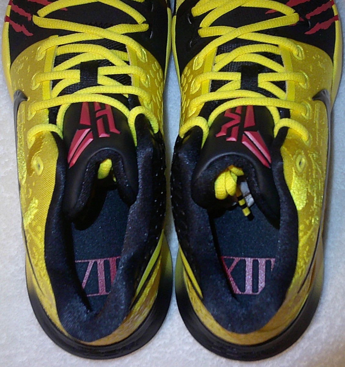 荒*木様 Kyrie3 Bruce Lee Mamba Mentality NI Nike Kyrie 3 III Mamba Mentality MM Bruce Lee Size 7.5