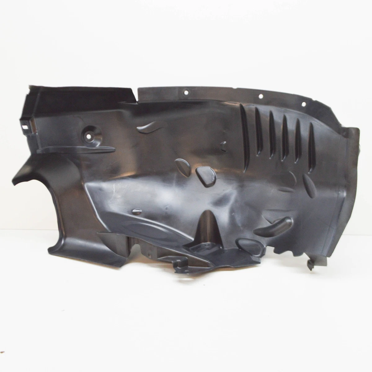 MB C W204 Front Right Fender Liner Splash Shield A2046905630 NEW  