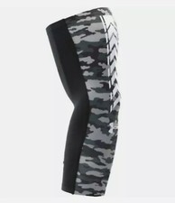 New UNDER ARMOUR UA Baseball Arm 3/4  Sleeve Heatgear Black Camo Size L/XL
