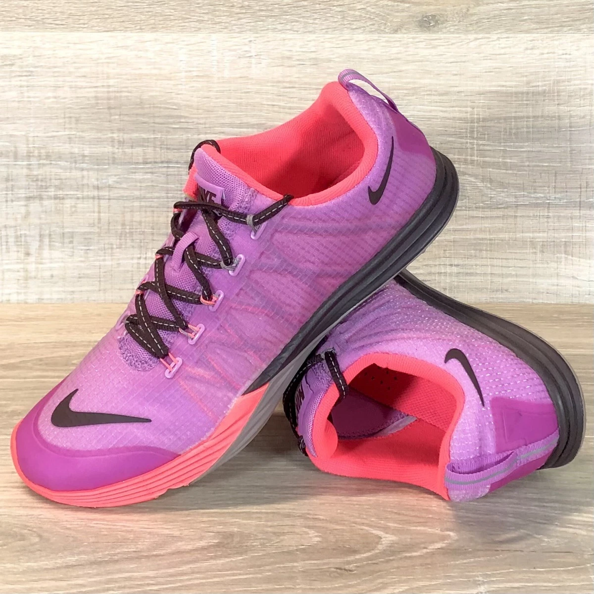 Nike Lunar Cross Element Women s Size 10 Running Shoes Violet Purple Punch