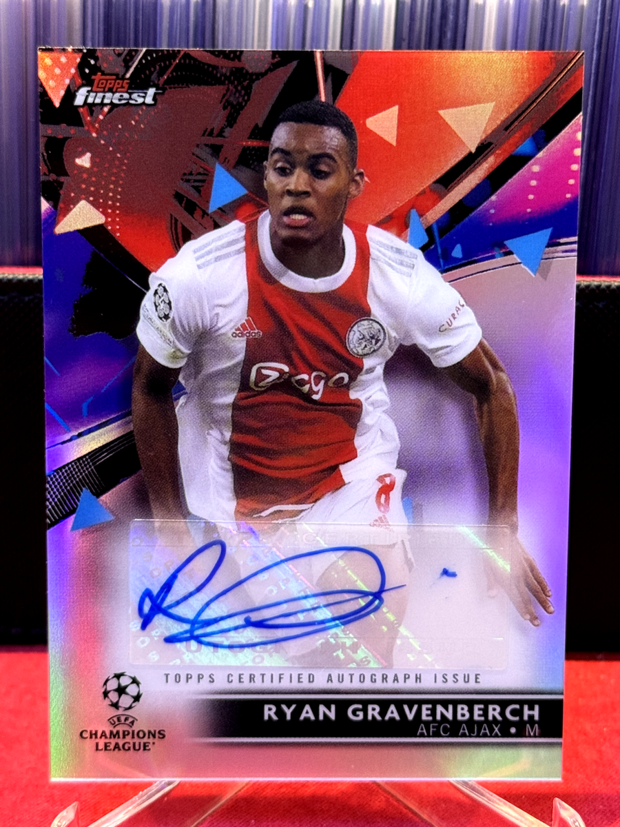 Ryan Gravenberch Topps UEFA Finest Chrome Auto Liverpool
