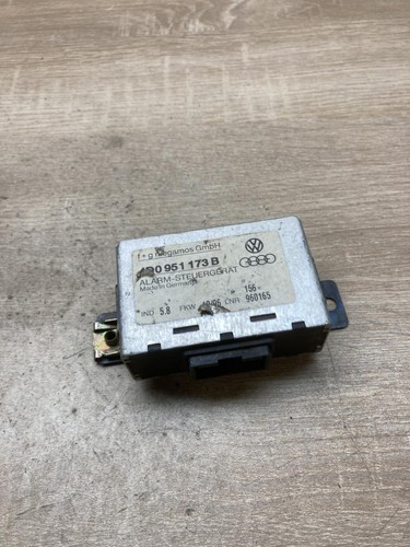 4d0951173b alarm control unit/module audi a8 s8 d2 4d - Picture 6 of 7