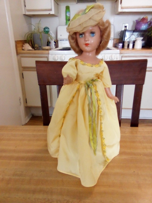 Pretty Vintage Composition Lady Doll in Original Costume 14" 