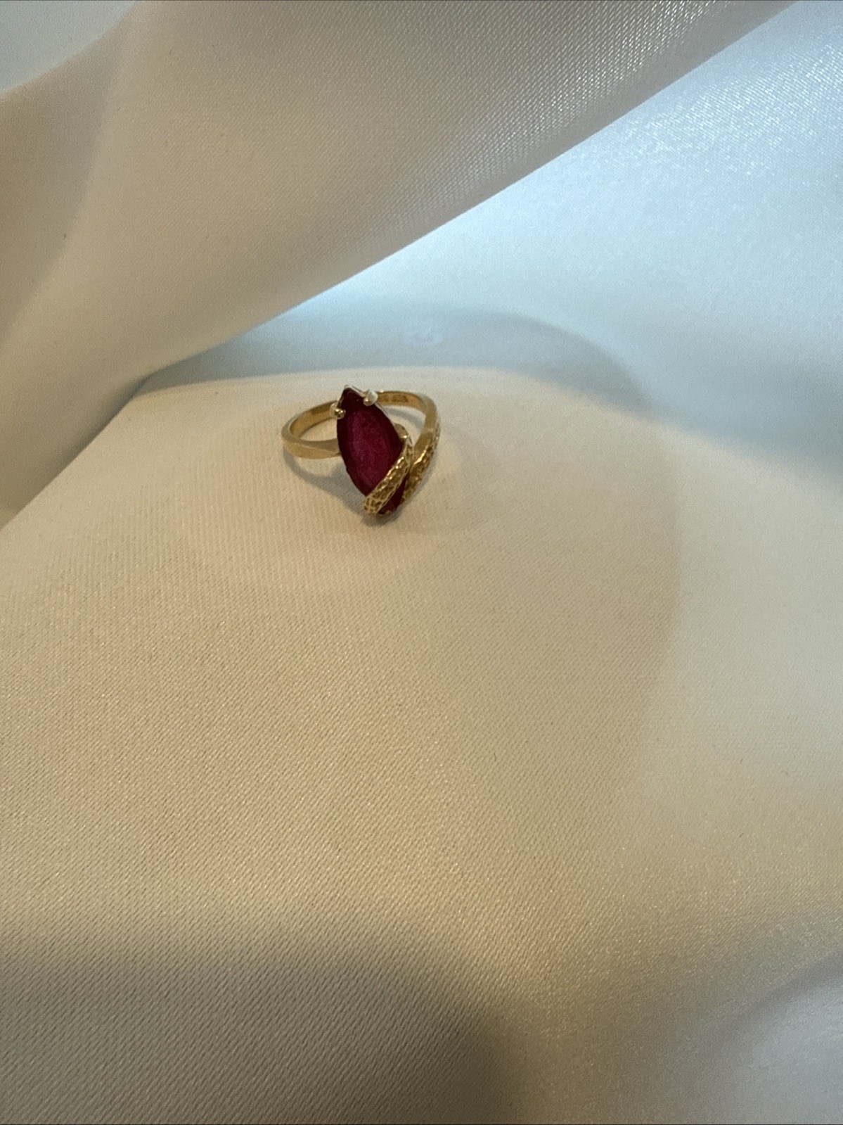 Antique Ruby 24K Ring - image 1