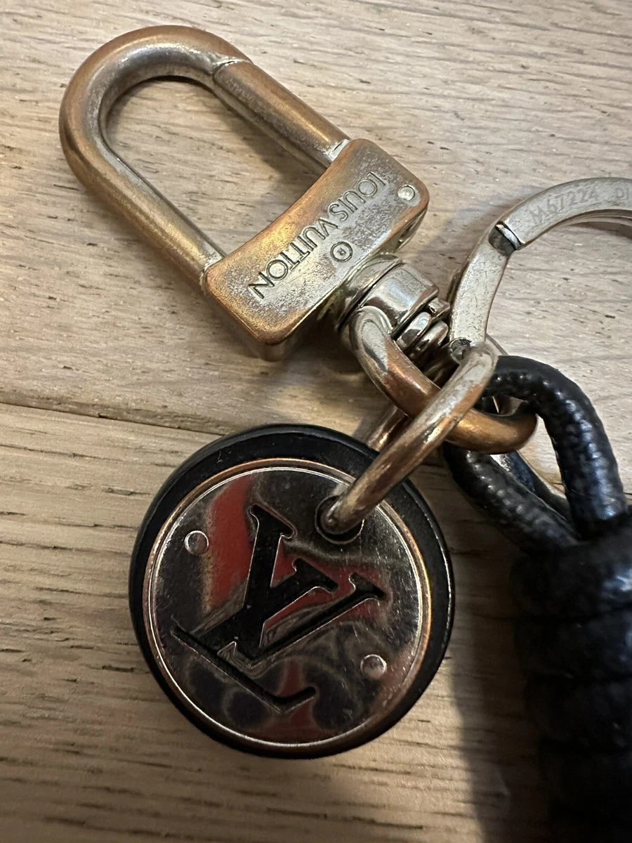 LOUIS VUITTON Damier Graphite Leather Rope Key Ring Holder Charm 