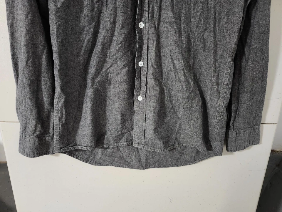 Рубашка мужская SATURDAYS Surf NYC M угольно-коричневая с длинным рукавом на пуговицах хлопок шамбре - Изображение 3 из 4