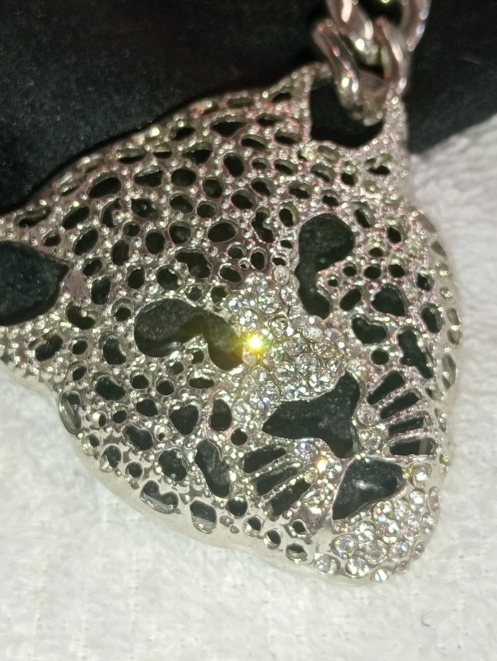 Edelstahl Halskette mit Tigerkopfanhänger - Bild 2 von 4