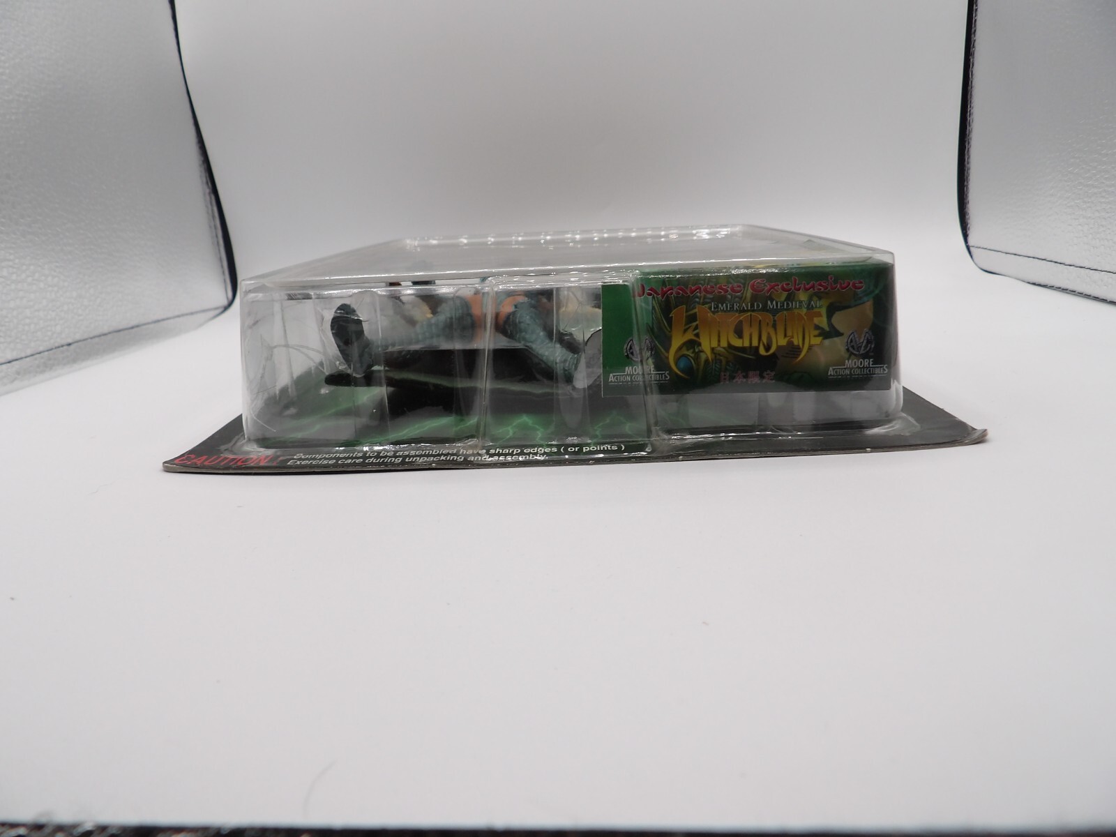 Picture 4 of 6