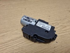 BMW X3 F25 2012 Motor Aktuator 7213044 DVV22724