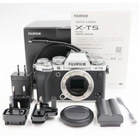FUJIFILM X-T5 Mirrorless Digital Camera Body Silver 7728x5152 Charger Included