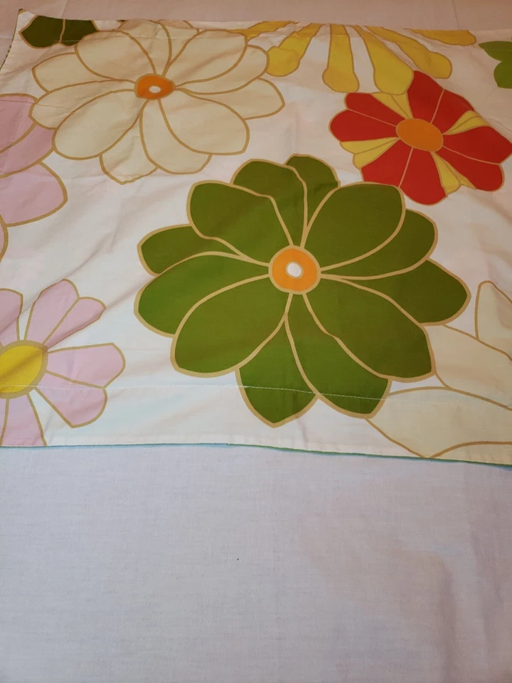 CIRCO Flower Power Standard Sham rosa verde mezcla de algodón Foto 3 de 4