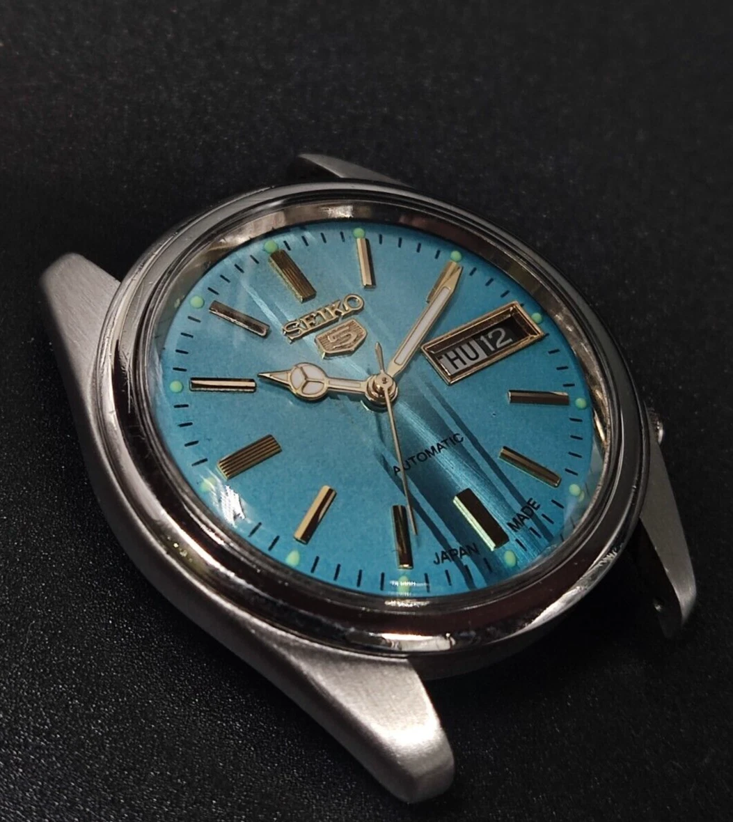 Seiko light deals blue dial
