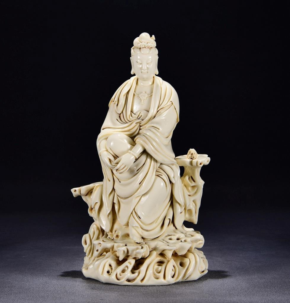 45CM Liu Qingsong Signed Chinese Dehua White Glaze Statue w/Guanyin Buddha U2105