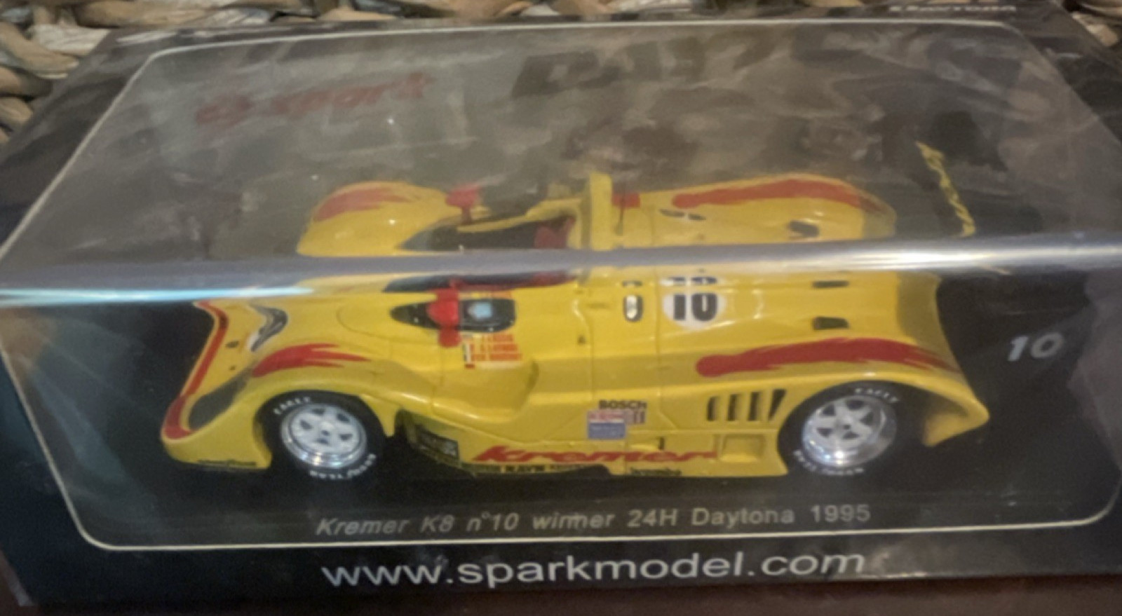 Spark Porsche Kremer K8 No.10 Winner 24h Daytona 1995 1:43 Resin With Case